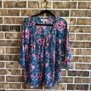 Decree Floral Blouse with Blue and Pink Huesos vintage